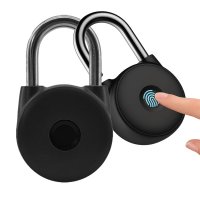 Visac&iacute; z&aacute;mek se zabezpečen&iacute;m otiskem prstu