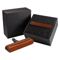 Elegantní dřevěný osvěžovač vzduchu do auta v dárkové krabičce