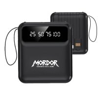 10000 mAh - power banka s vestavěn&yacute;mi kabely, displejem a LED sv&iacute;tilnou