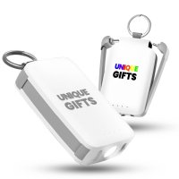 Pohotovostn&iacute; power banka na kl&iacute;če CHARGEGO, s vestavěn&yacute;mi kabely a LED sv&iacute;tilnou