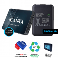 DUÁLNÍ POWER BANKA Z RECYKLOVANÉHO PET PLASTU, S LED LOGEM, 5000 MAH