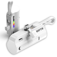 5000 mAh - mini připojiteln&aacute; power banka s konektory USB-C a Lightning a vestavěn&yacute;m kabelem