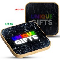 15W bambusov&aacute; bezdr&aacute;tov&aacute; rychlonab&iacute;jec&iacute; podložka s CMYK + LED logem