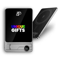 5000mAh ultratenká magnetická kovová power banka QUANTUM 3 v 1, s 15W bezdrátovým nabíjením a PD 20 W