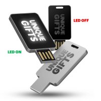Ultratenk&aacute; kovov&aacute; USB 2.0/3.0 karta s LED logem