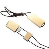 USB FLASH DISK DŘEVĚNÝ SE ŠŇŮRKOU NA KRK